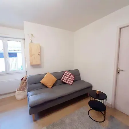 Appartement Le Bilbao, T2, Centre-parking Gratuit-terrasse Tarbes